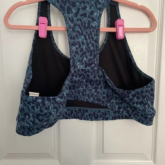 Women's Blue Leopard Print Sports Bra and Legging set - Picture 4 of 10
